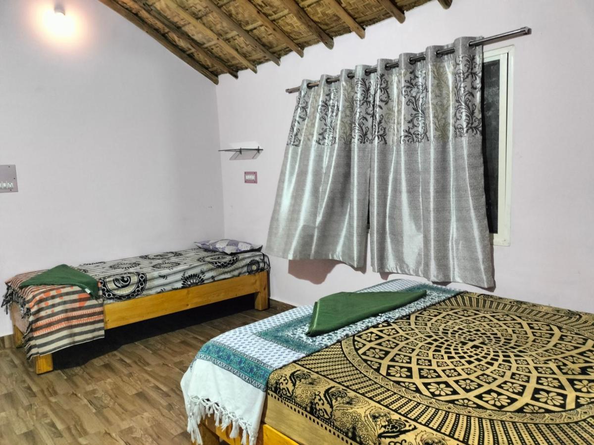 Prajwal Home Stay Hampi Kültér fotó