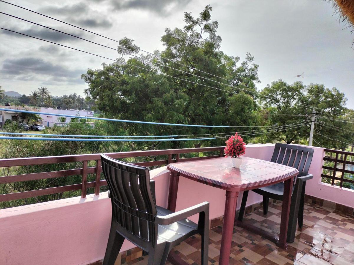 Prajwal Home Stay Hampi Kültér fotó