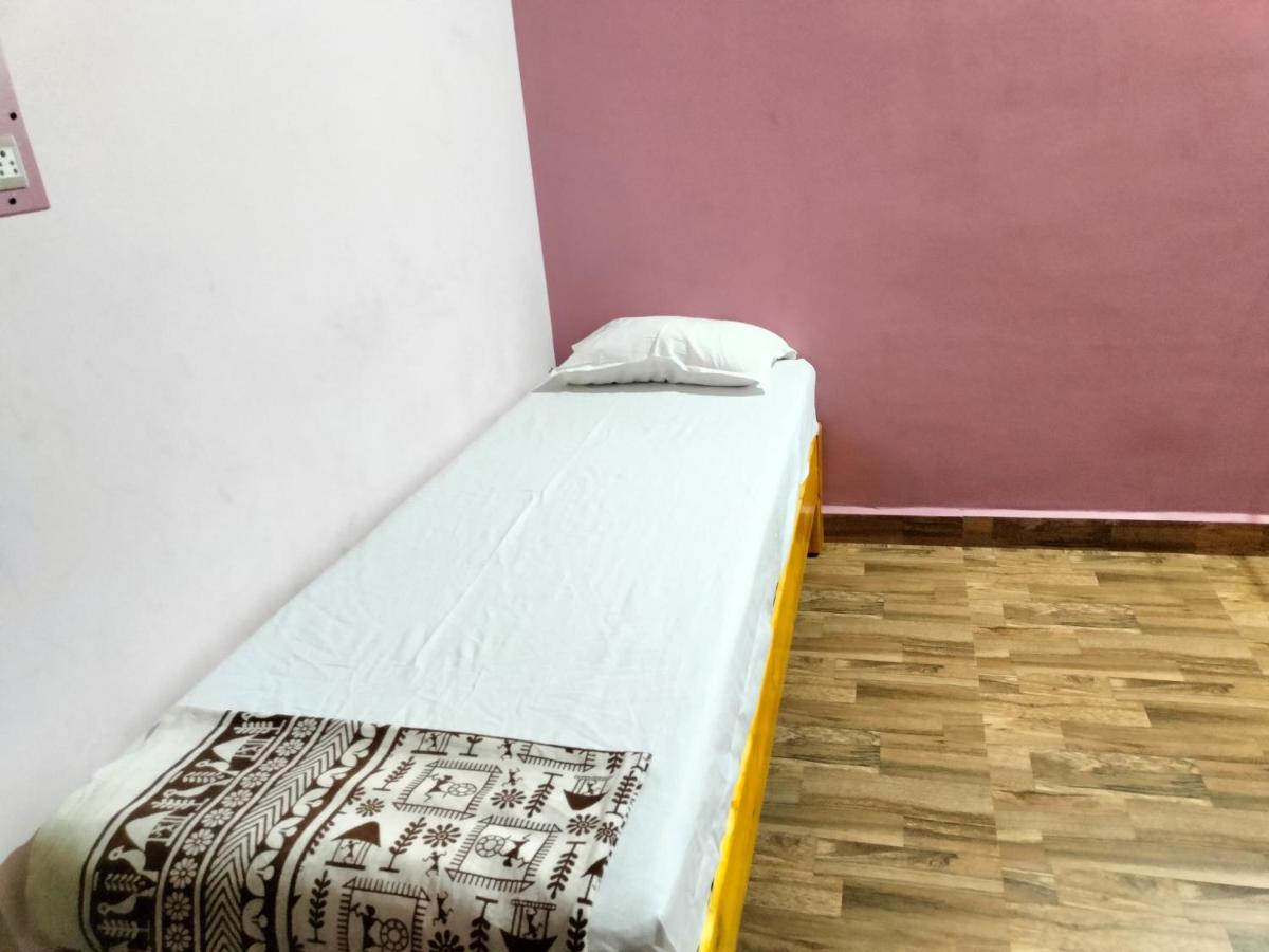 Prajwal Home Stay Hampi Kültér fotó