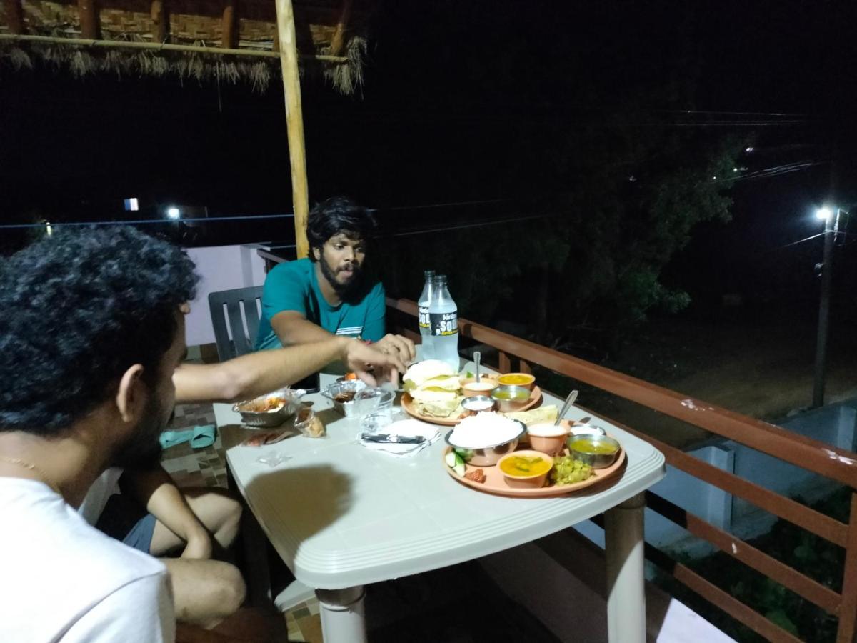 Prajwal Home Stay Hampi Kültér fotó