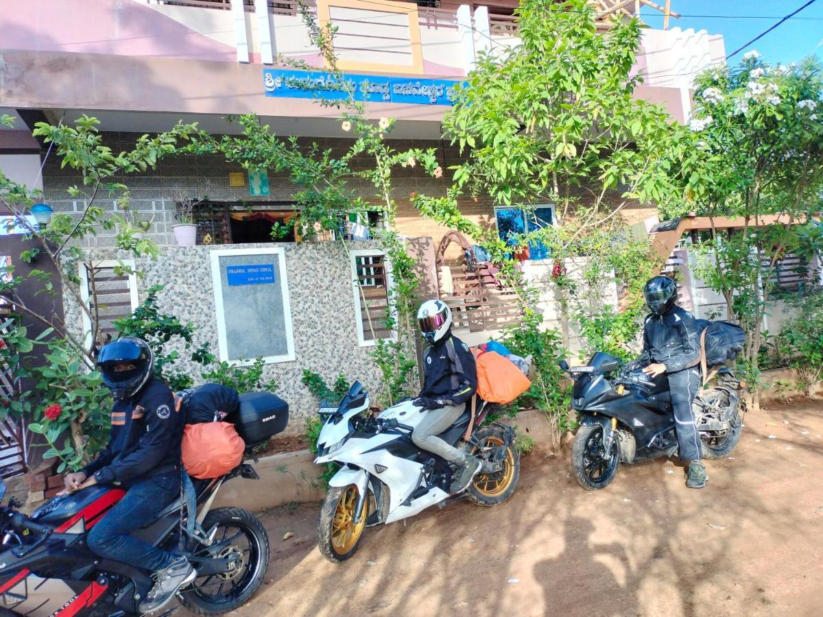 Prajwal Home Stay Hampi Kültér fotó