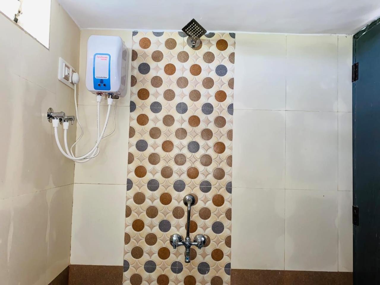 Prajwal Home Stay Hampi Szoba fotó